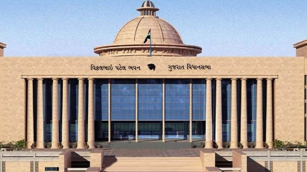 અશાંતધારા અધિનિયમમાં સુધારા સૂચવતું વિધેયક વિધાનસભા ગૃહમાં પસાર: